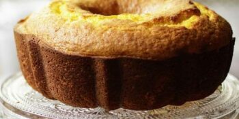 Bolo de massa de mandioca