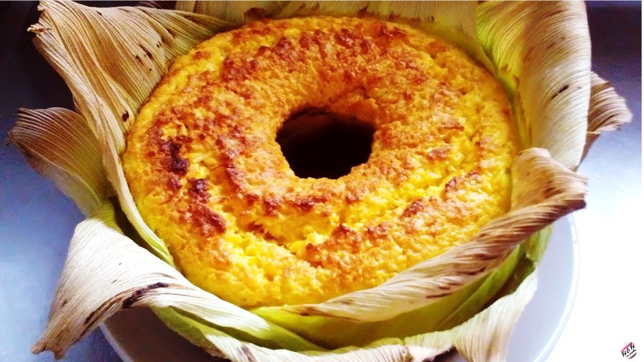 bolo de pamonha com queijo e coco na palha @feefenacozinha