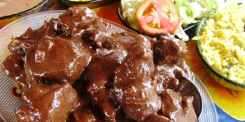 Galinha à cabidela