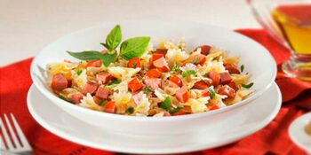 Salada de batata com salsicha