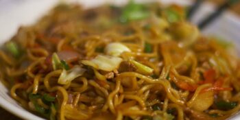 Yakisoba de carne