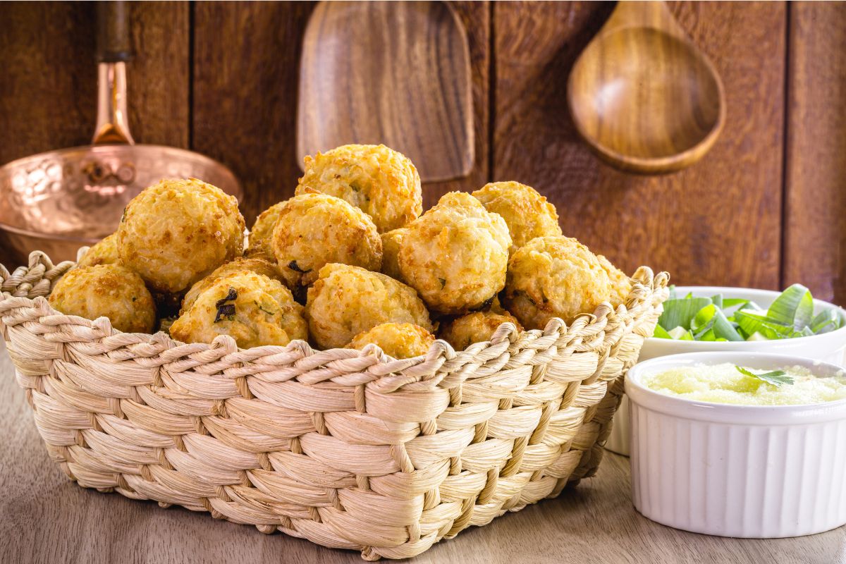 Bolinho de batata com arroz no liquidificador 