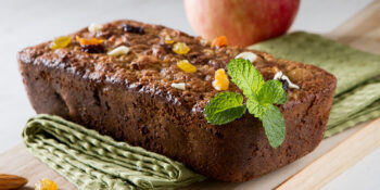 Bolo de aveia com frutas