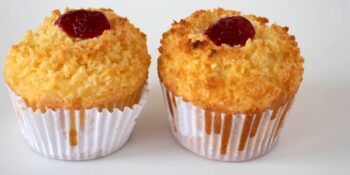 Queijadinha com goiabada