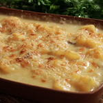 Mandioca gratinada com bacon