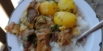 Costela na panela de pressão com batata
