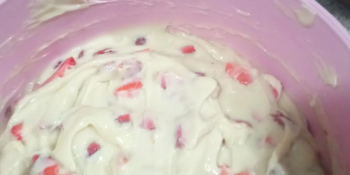 Creme belga com morango
