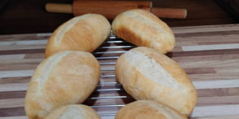 Pão francês de padaria
