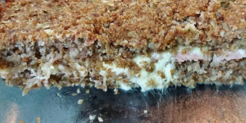 Quibe de forno recheado com requeijão