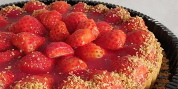 Torta de morango com bolacha