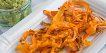 Chips de cenoura no microondas