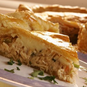 Empadão de frango com massa podre