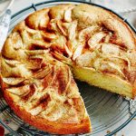 Bolo fit de banana e maçã
