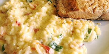 Arroz cremoso com requeijão