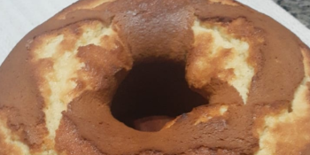 Bolo de creme de leite