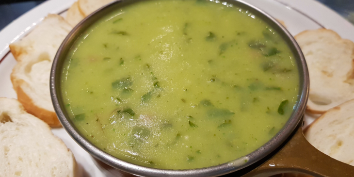 Caldo verde low carb