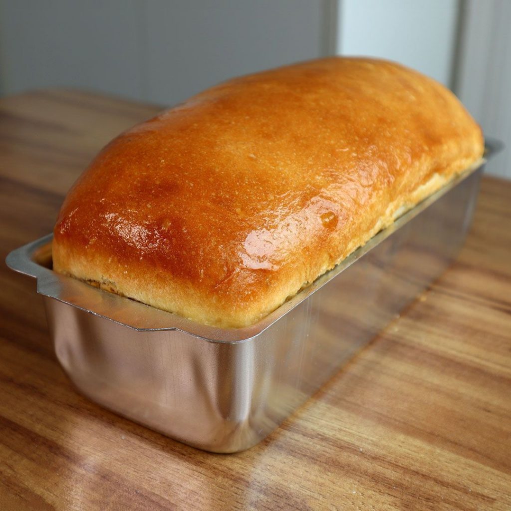 Pão caseiro amanteigado