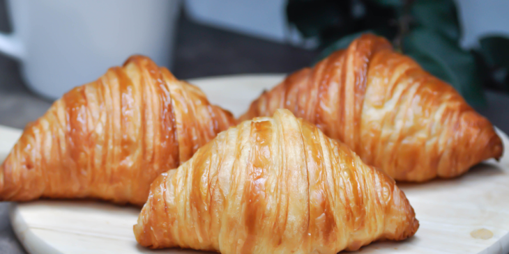 Croissant doce francês