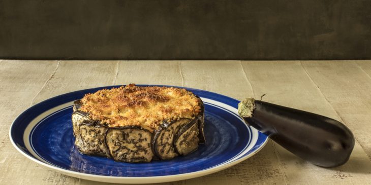 Torta de berinjela com frango