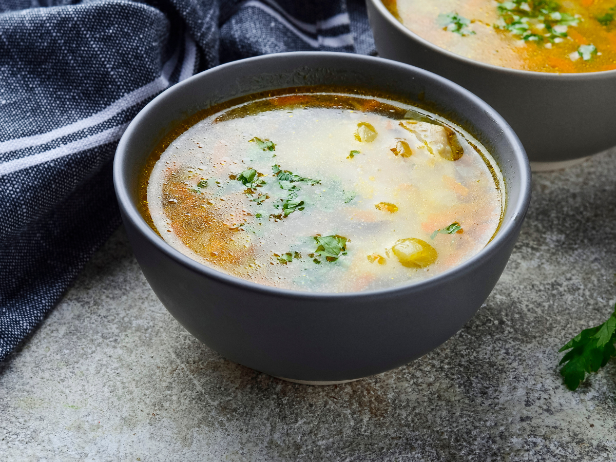 Sopa de frango low carb