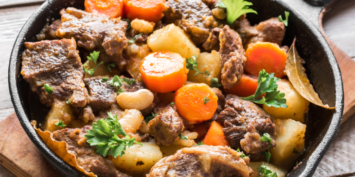 carne guisada com legumes