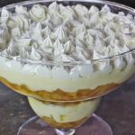 Delícia de abacaxi na taça muito fácil pra você fazer de sobremesa hoje mesmo