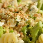 Farofa de macarrão sensação de praticidade e muito sabor para seu almoço