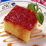 Bolo de macaxeira caramelizado