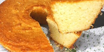 Bolo de macaxeira com massa fácil