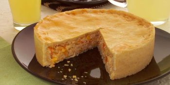 Empadão de frango com banha