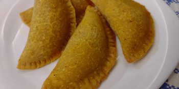 Pastel assado de frango