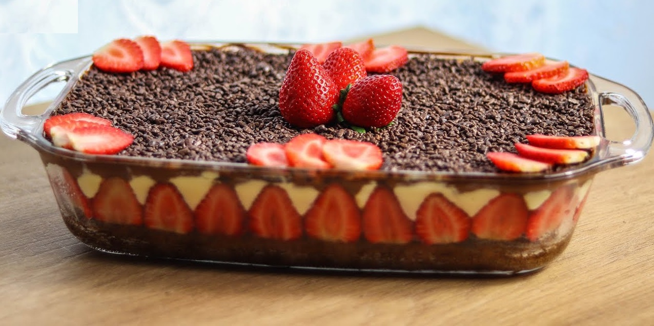 Torta de morango com chocolate