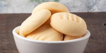 Biscoito de maizena com leite condensado