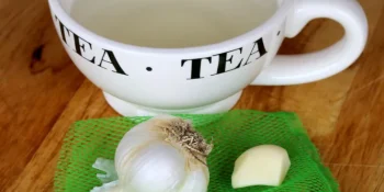 Chá de alho