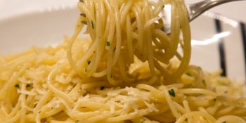 Macarrão ao alho e óleo