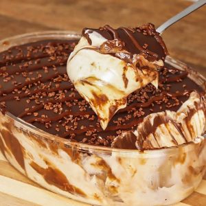 Sobremesa gelada de Ninho tão fácil que nem parece que fica um luxo no final