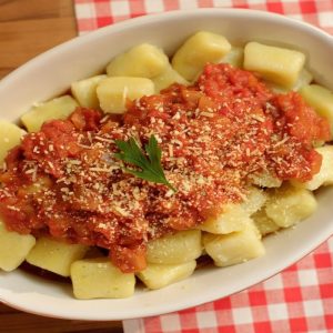 Molho para nhoque delicioso e muito fácil do que qualquer outra receita