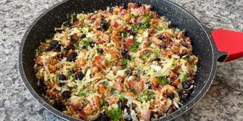 Farofa de cebola com bacon