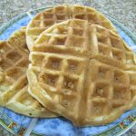Receita de waffle de banana que deixa qualquer café da manhã perfeito e delicioso
