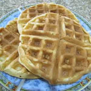 Receita de waffle de banana que deixa qualquer café da manhã perfeito e delicioso