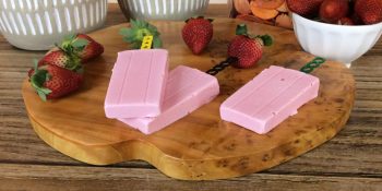 Picolé de mousse de morango