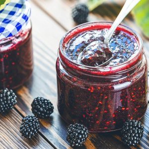 Essa receita de geleia de amora diet fácil é a favorita de todos os leitores