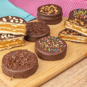 alfajor com bolacha Maria