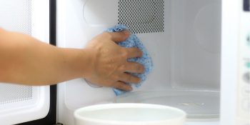 limpar o microondas