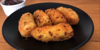Banana frita empanada