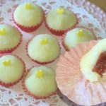 Esse brigadeiro de queijo ralado é a sensação de doce e salgadinho misturado