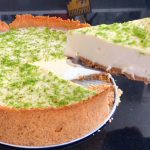 Sobremesa prática pra hoje: mousse de limão com biscoito muito viciante