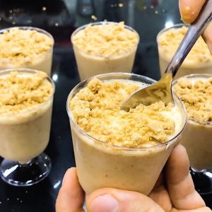 Mousse de paçoca com poucos ingredientes para fazer agora e matar a vontade