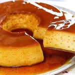 Um pudim com furinhos é tudo o que você precisa: anote a receita mais fácil do mundo