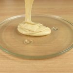 Massa de pizza de micro-ondas para aquele lanche rápido durante a fome